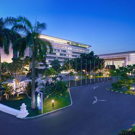 Royal Ambarrukmo Yogyakarta Hotel Buitenkant foto