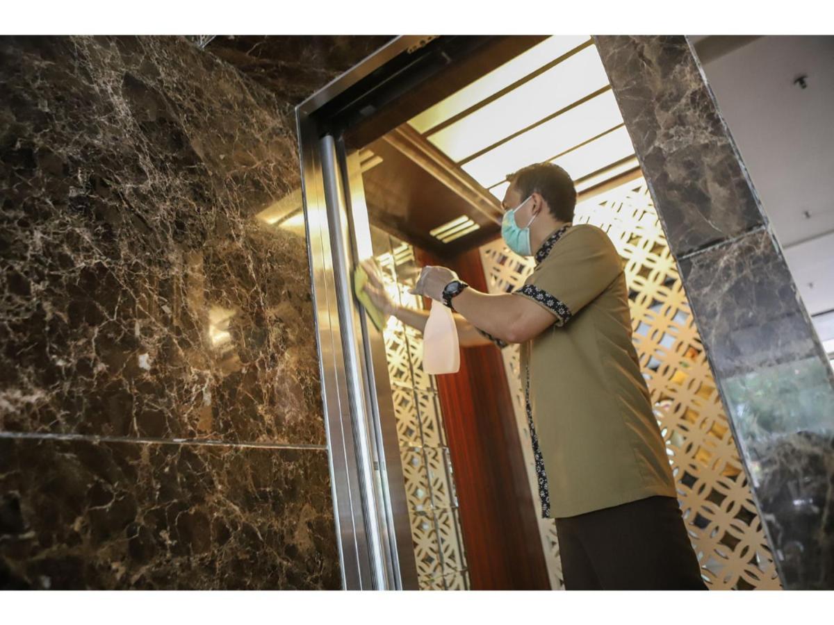 Royal Ambarrukmo Yogyakarta Hotel Buitenkant foto