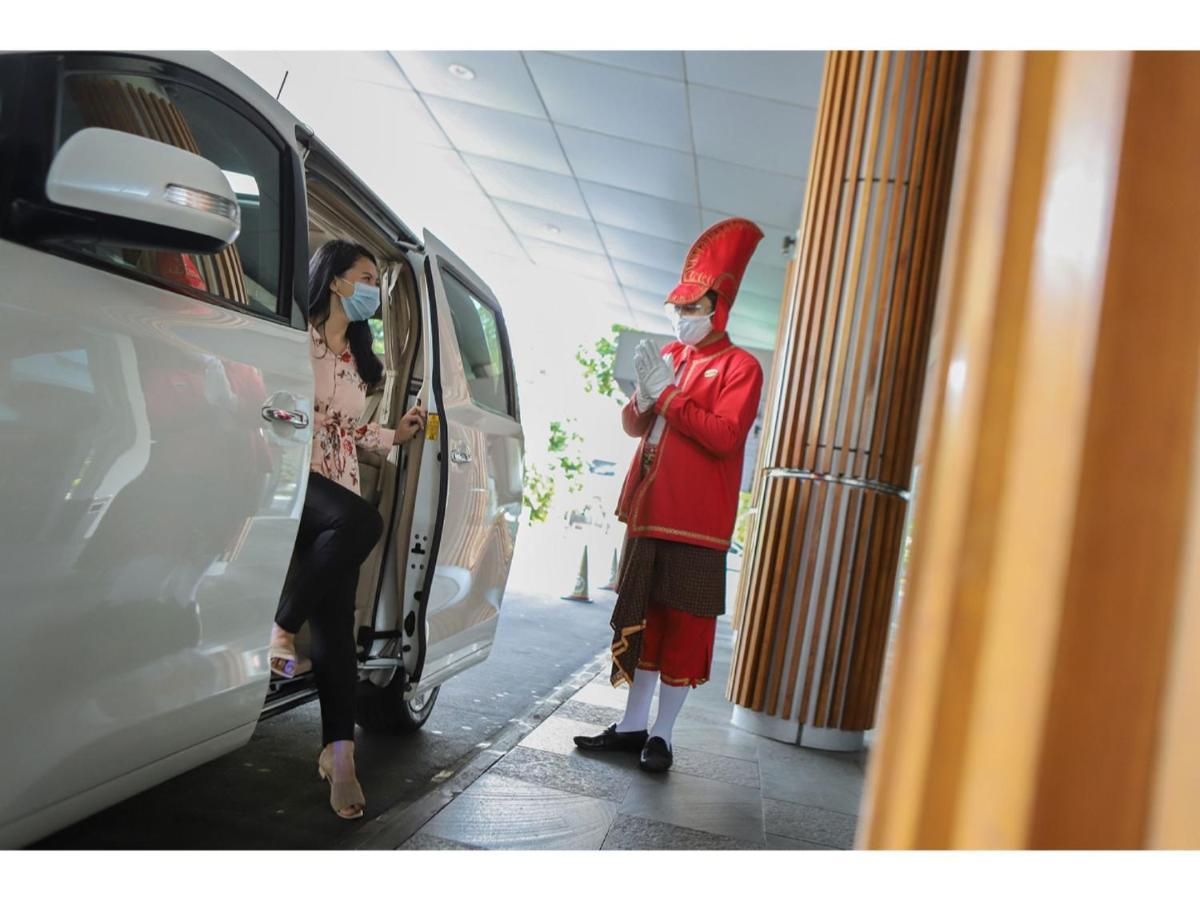 Royal Ambarrukmo Yogyakarta Hotel Buitenkant foto
