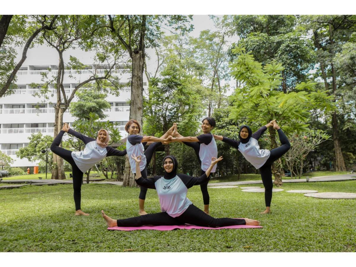 Royal Ambarrukmo Yogyakarta Hotel Buitenkant foto
