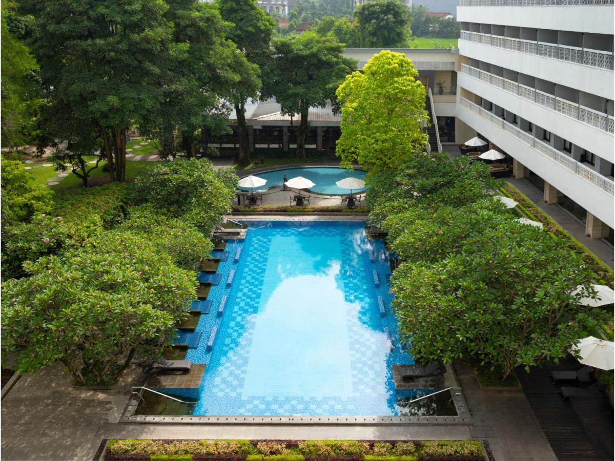 Royal Ambarrukmo Yogyakarta Hotel Buitenkant foto