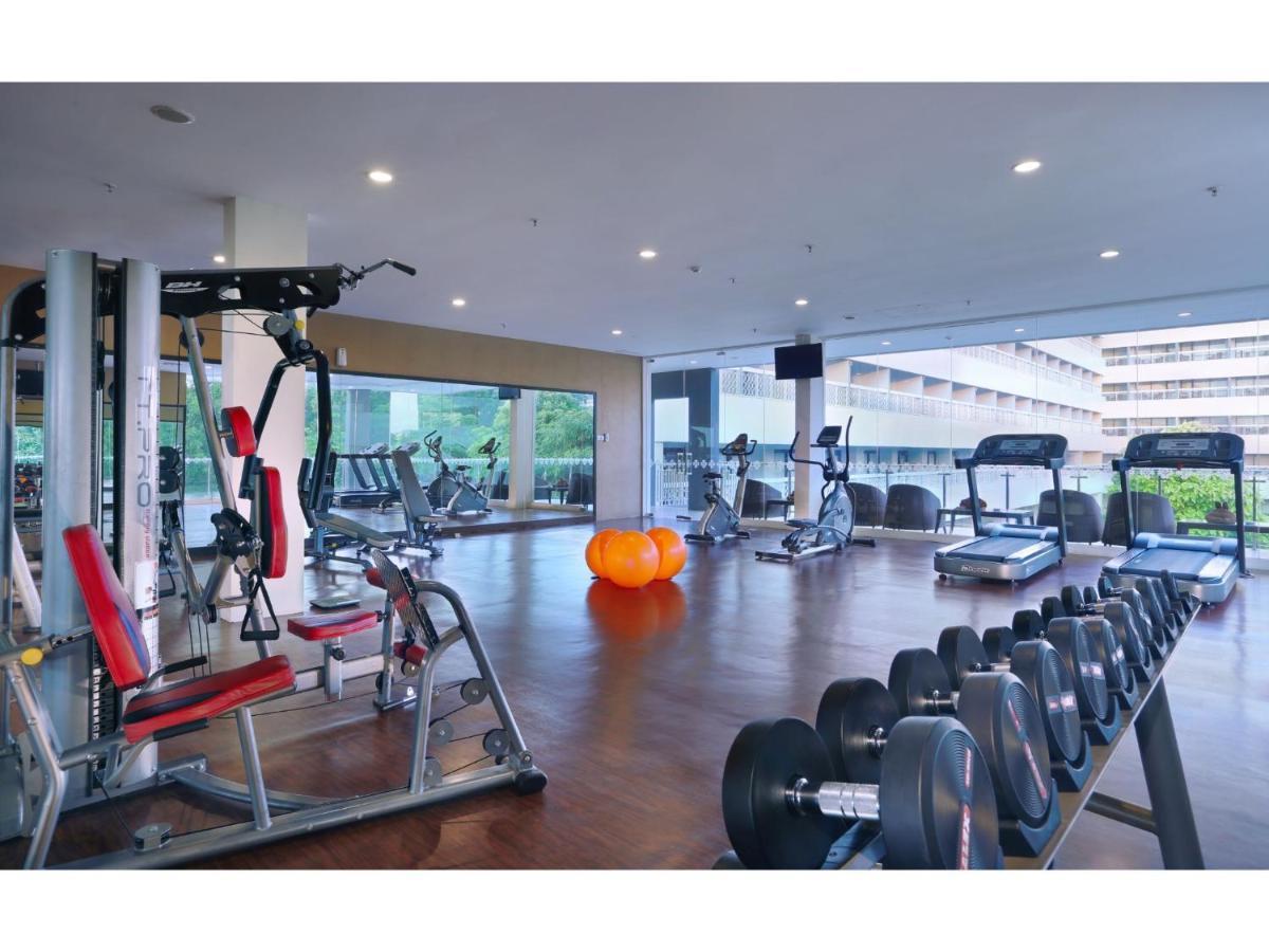 Royal Ambarrukmo Yogyakarta Hotel Buitenkant foto